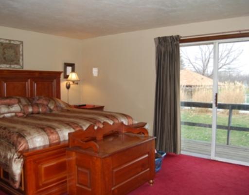 300 McKinney Road Wexford, PA 15090 - Photo 8 of 18 Master Bedroom.