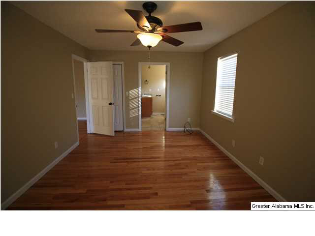 178 Ridgewood Drive Hayden, AL 35079 - Photo 16 of 24