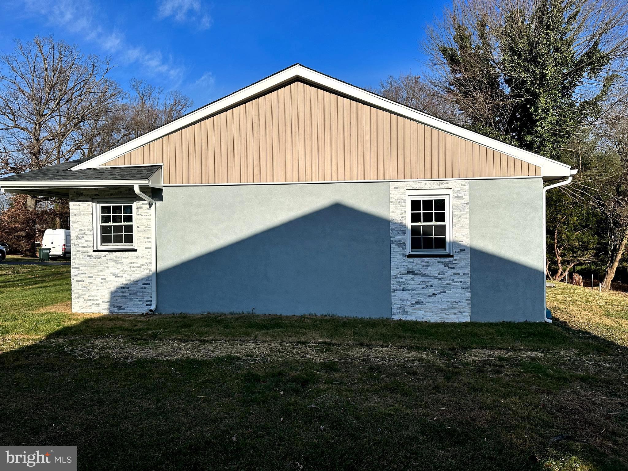99 Elfreth Road Huntingdon Valley, PA 19006 - Photo 21 of 29