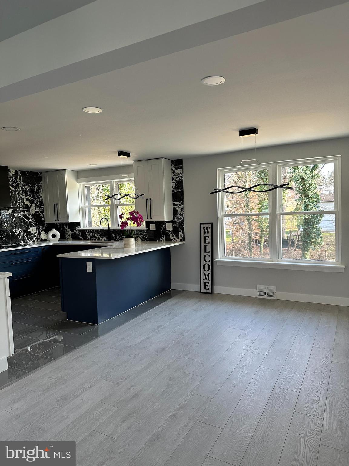 99 Elfreth Road Huntingdon Valley, PA 19006 - Photo 6 of 29 Kitchen has lots of natural light