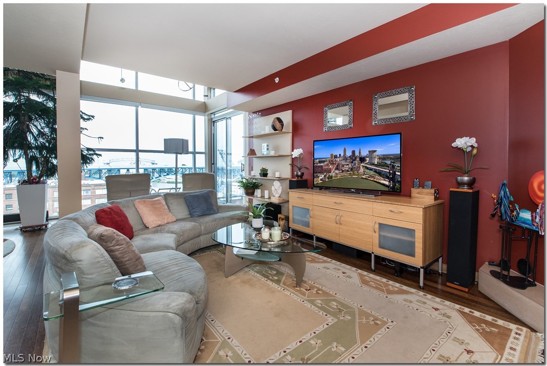 1237 Washington Avenue, Unit 1209 Cleveland, OH 44113 - Photo 11 of 33 A super-luxe penthouse condo at the very top. This is truly the height of comfort, luxury living and elegance. W/16' soaring windows overlooking both the Cuy River & Lake Erie.