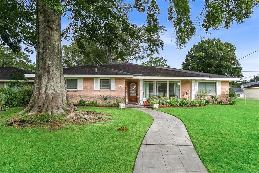 230 Walter Road River Ridge, LA 70123 - Photo 1 of 19