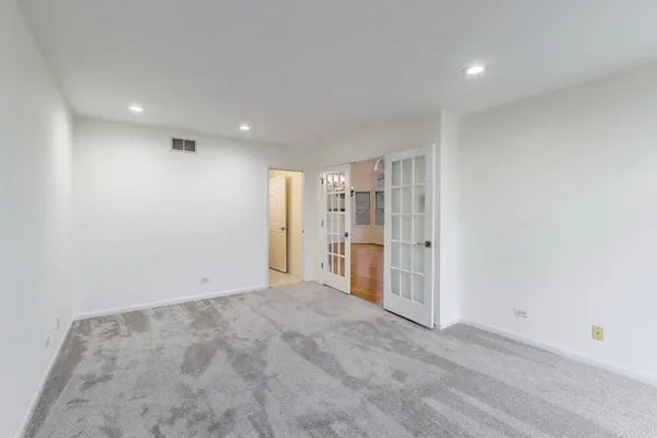 $3,495 | 325 North Water Street, Unit 325, Batavia, IL 60510