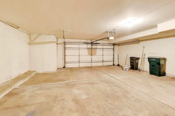 $3,495 | 325 North Water Street, Unit 325, Batavia, IL 60510