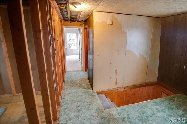 $264,900 | 168 Southeast 450 Avenue, Carrollton, IL 62016