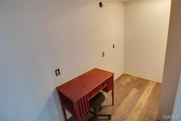 $249,900 | 168 Southeast 450 Avenue, Carrollton, IL 62016
