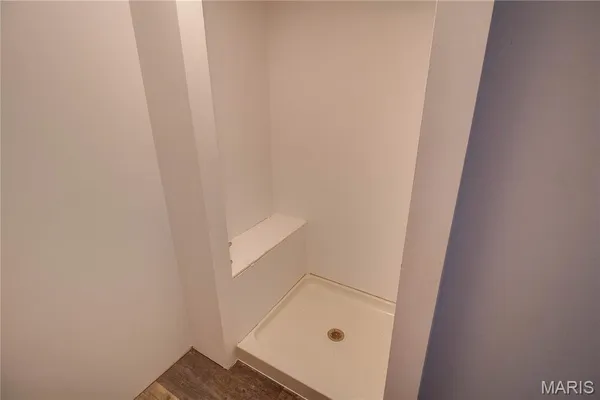 $249,900 | 168 Southeast 450 Avenue, Carrollton, IL 62016
