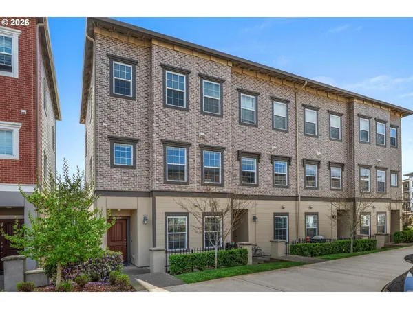$449,000 | 28826 Southwest Villebois Drive, Wilsonville, OR 97070