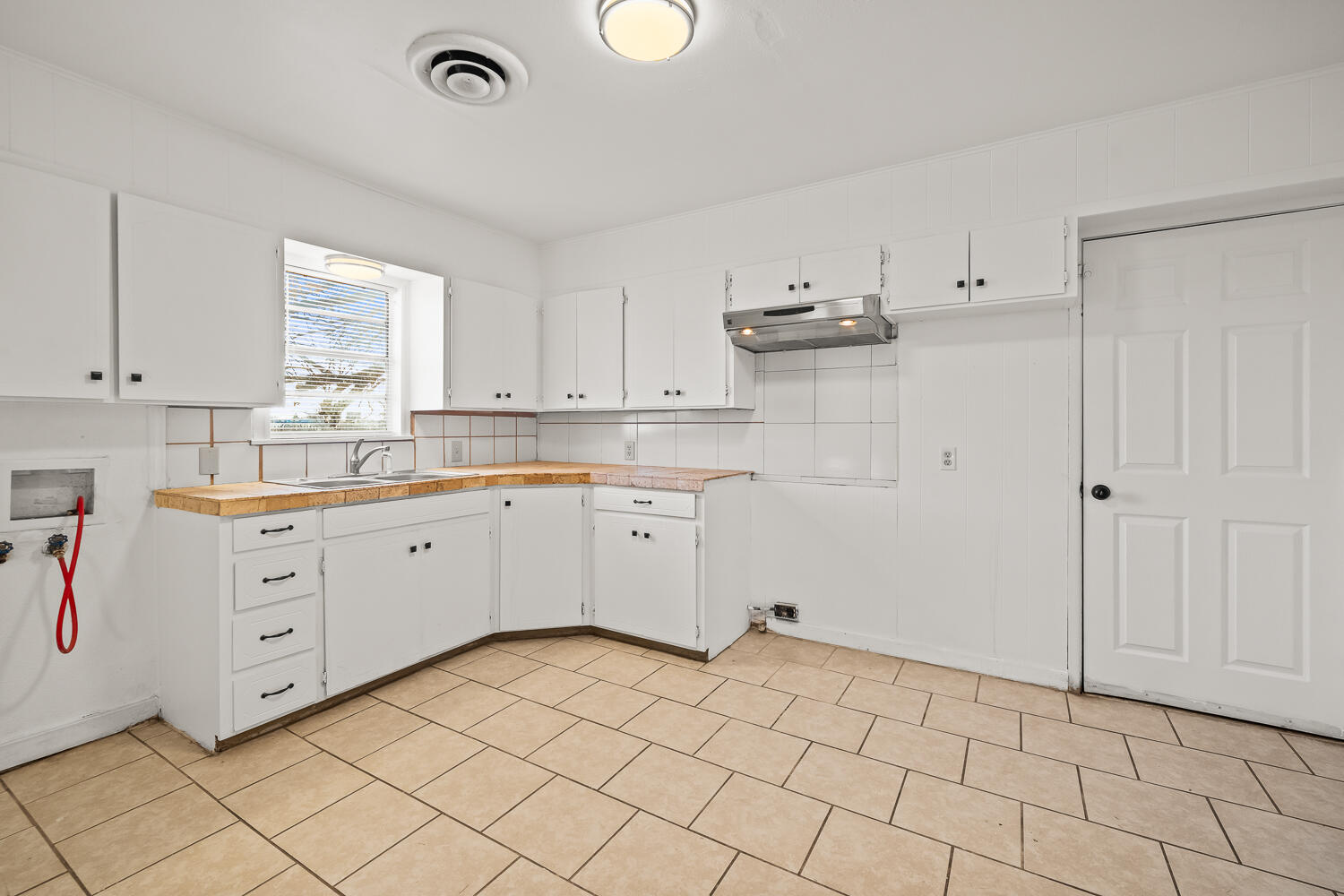 1609 39th Street Lubbock, TX 79412 - Photo 18 of 23 1609 39th St-16