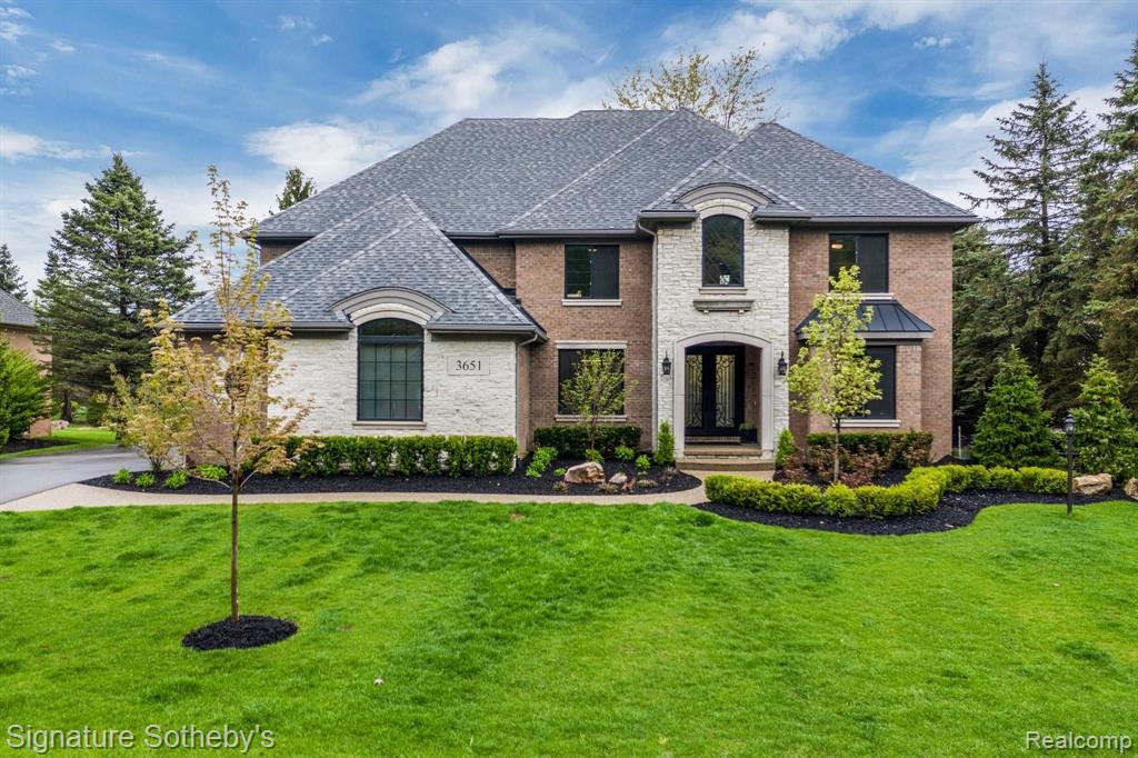 3651 Walnut Brook Drive Rochester Hills, MI 48309 - Photo 1 of 43