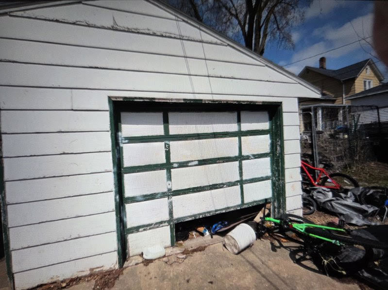 721 6th Street LaSalle, IL 61301 - Photo 3 of 10