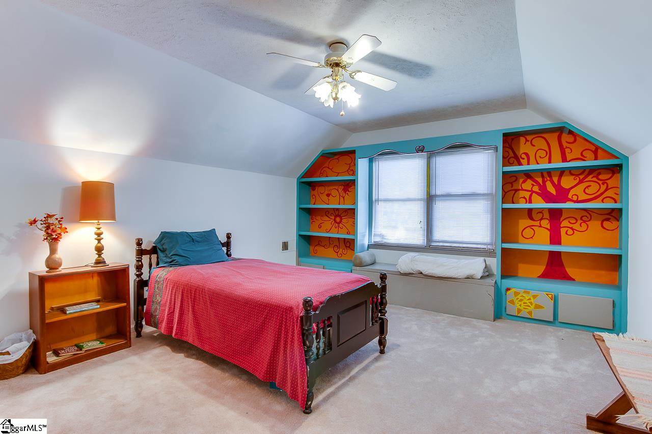 422 Hattie Road Easley, SC 29642 - Photo 21 of 36 Gallery Image 21