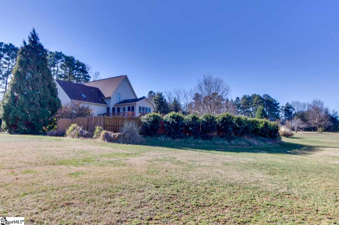 422 Hattie Road Easley, SC 29642 - Photo 4 of 36 Gallery Image 4