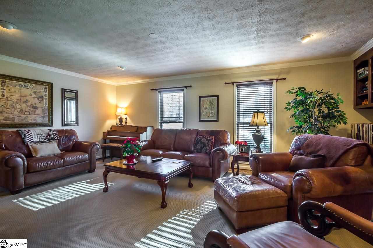 422 Hattie Road Easley, SC 29642 - Photo 9 of 36 Gallery Image 9