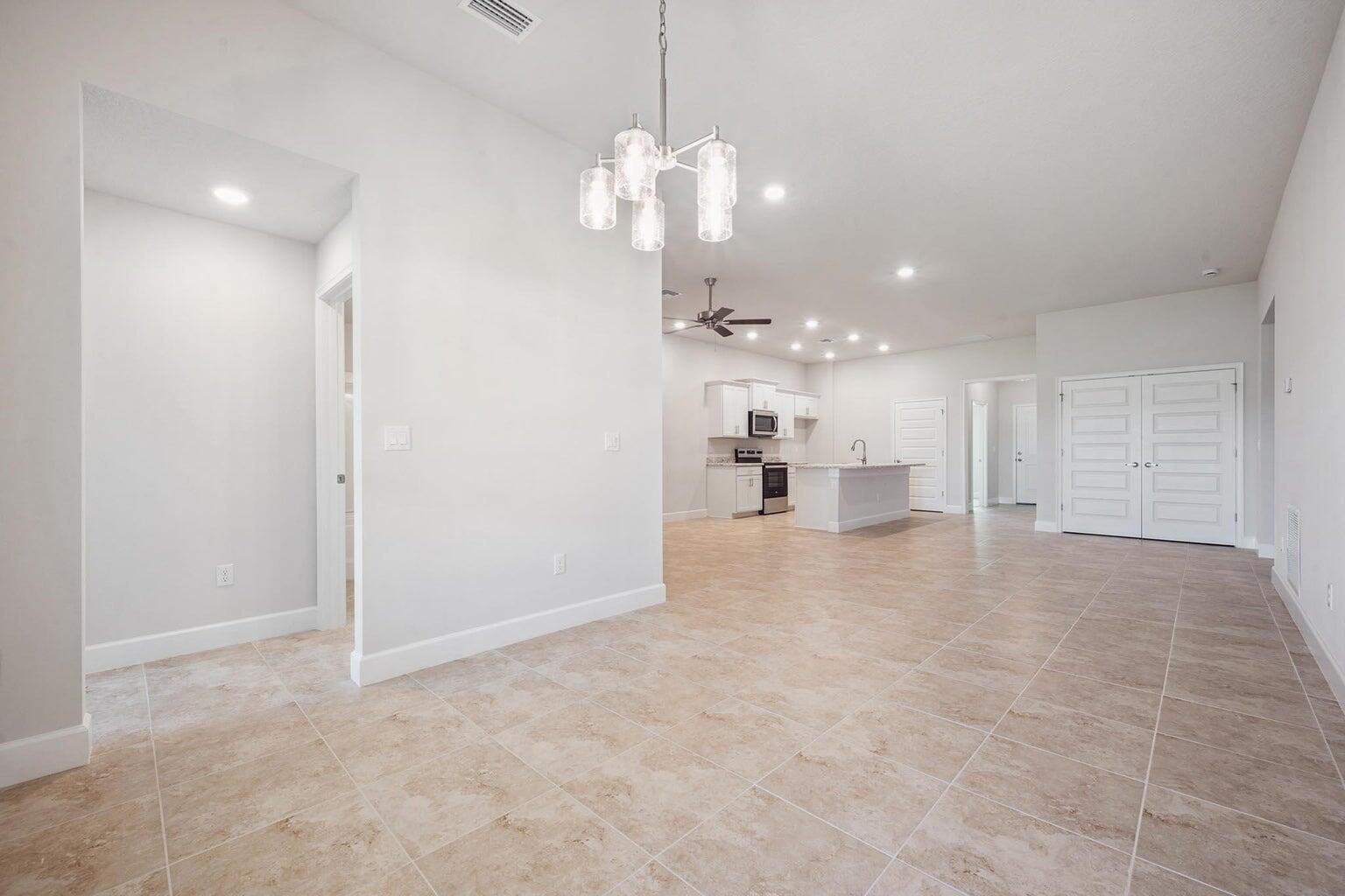 5116 Modeno Street Fort Pierce, FL 34951 - Photo 8 of 30 dining,family room