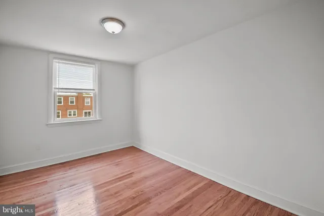 $1,900 | 1051 Oakwood Drive, Glenolden, PA 19036