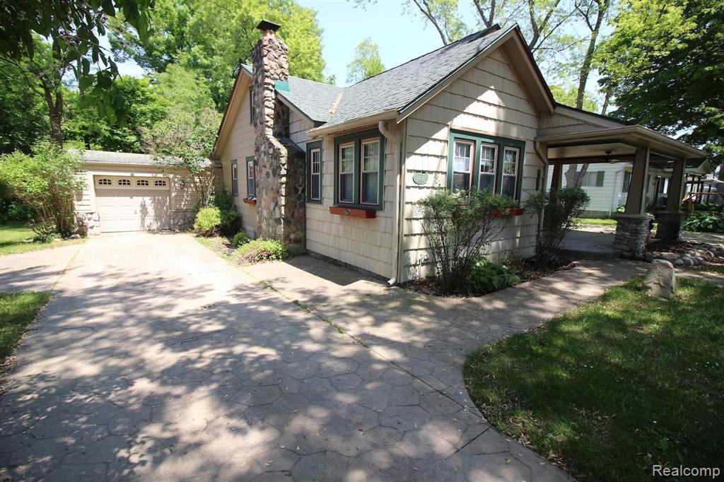 7381 Walbridge Road Lexington, MI 48450 - Photo 5 of 31