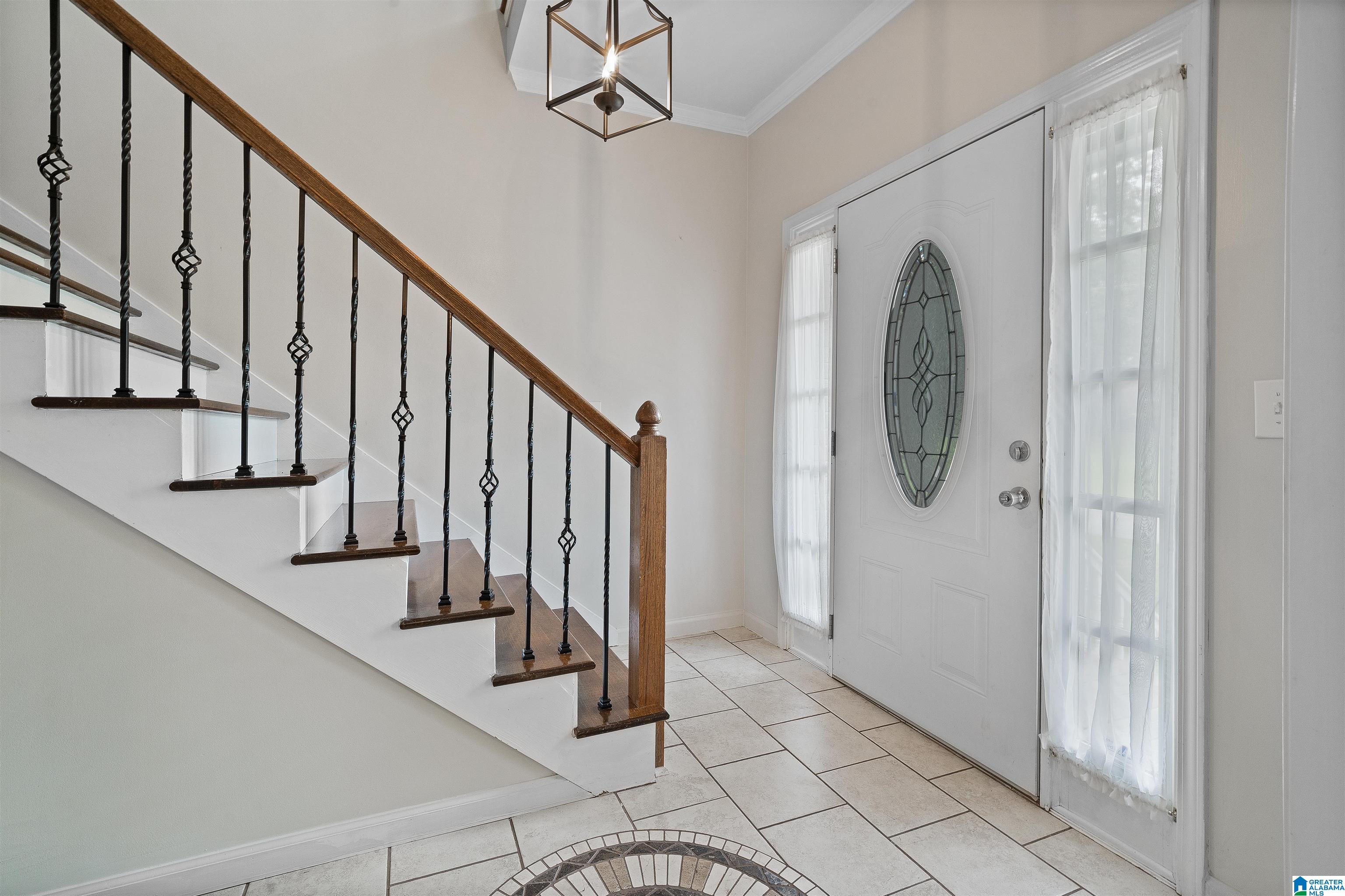 127 Kentwood Trail Alabaster, AL 35007 - Photo 2 of 53