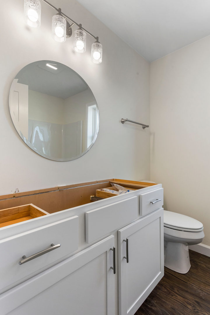 504 Patterson Drive Bloomington, IL 61701 - Photo 20 of 26 a utility room with dryer and washer