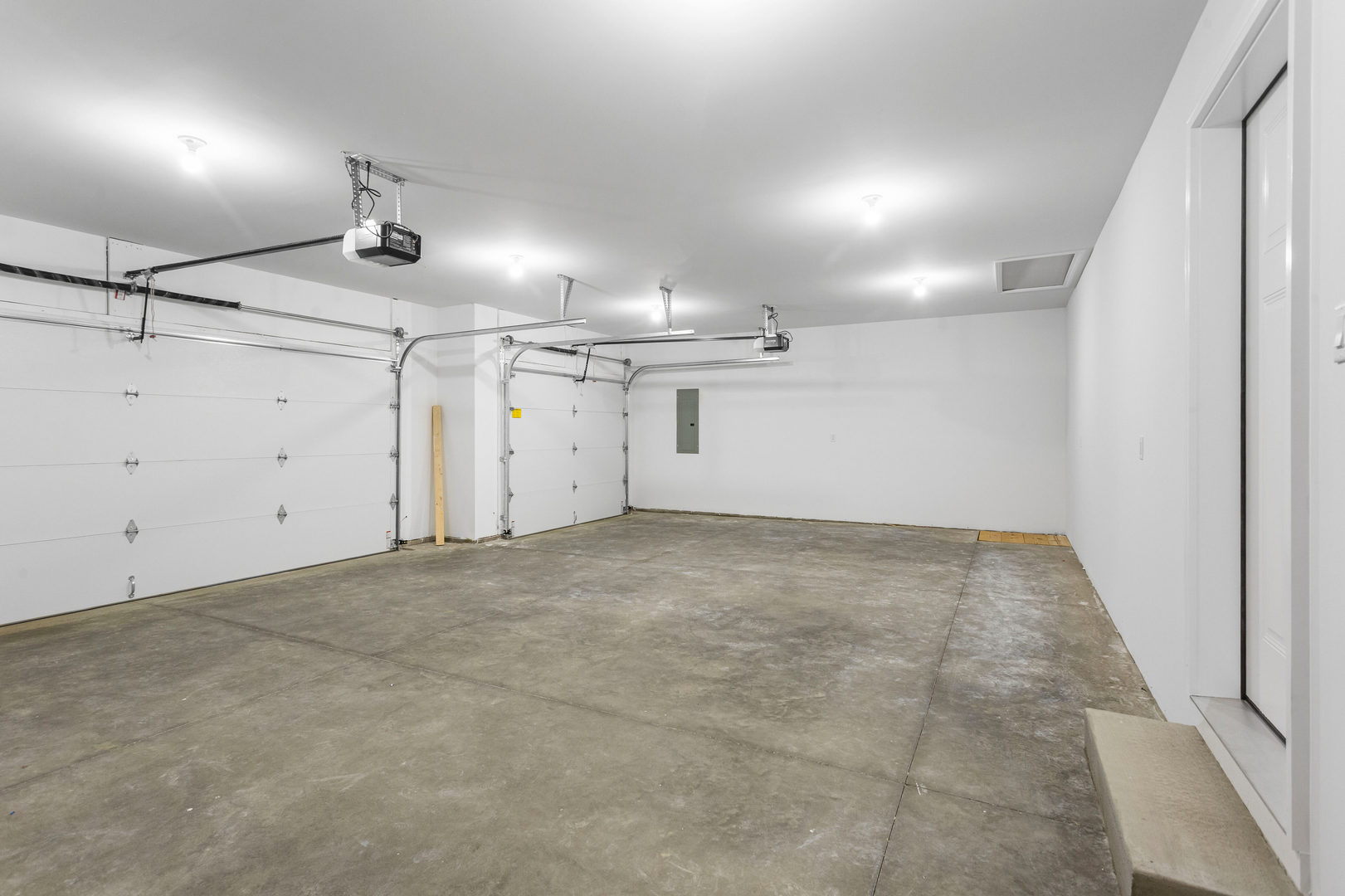 504 Patterson Drive Bloomington, IL 61701 - Photo 22 of 26 a view of a garage