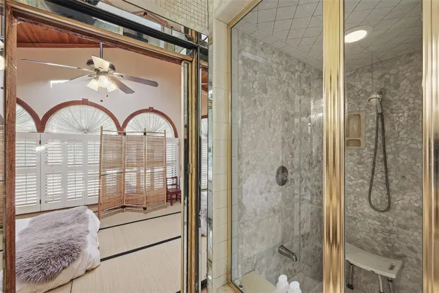 a view of a house with swimming pool