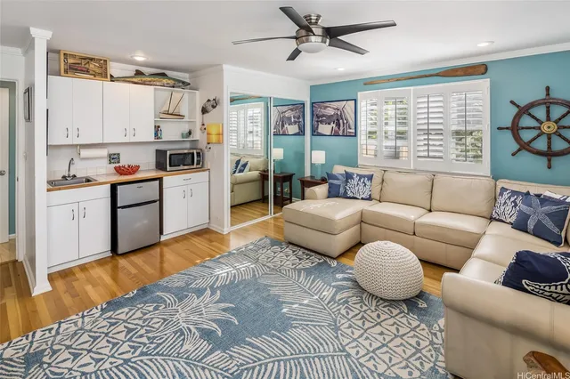 $3,860,000 | 604 Kaimalino Street, Kailua, HI 96734