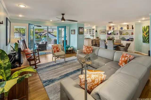 $3,860,000 | 604 Kaimalino Street, Kailua, HI 96734