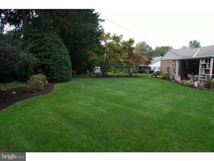 712 North Waverly Street Reading, PA 19607 - Photo 17 of 19 View in Back