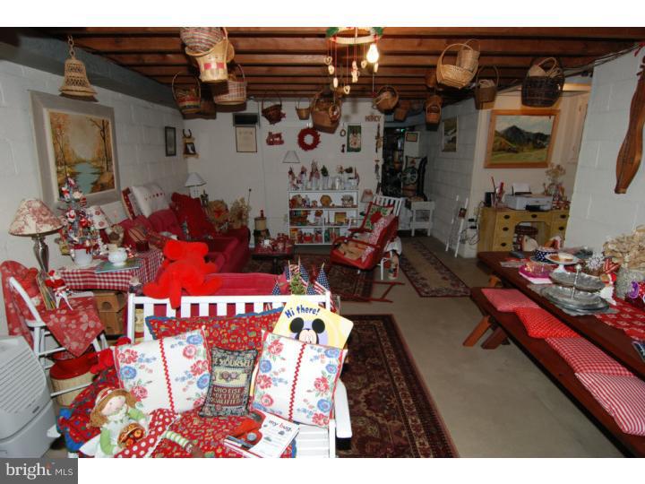 712 North Waverly Street Reading, PA 19607 - Photo 10 of 19 Basement
