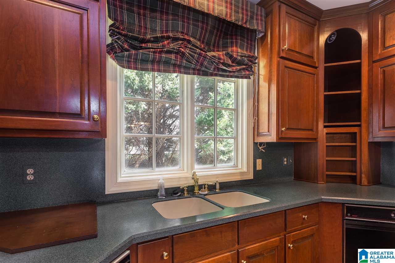 4103 Brecon Circle Talladega, AL 35160 - Photo 17 of 47