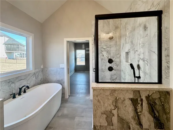$674,900 | 12775 North Larkspur Ln., Platte City, MO 64079