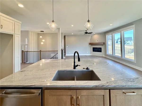 $674,900 | 12775 North Larkspur Ln., Platte City, MO 64079