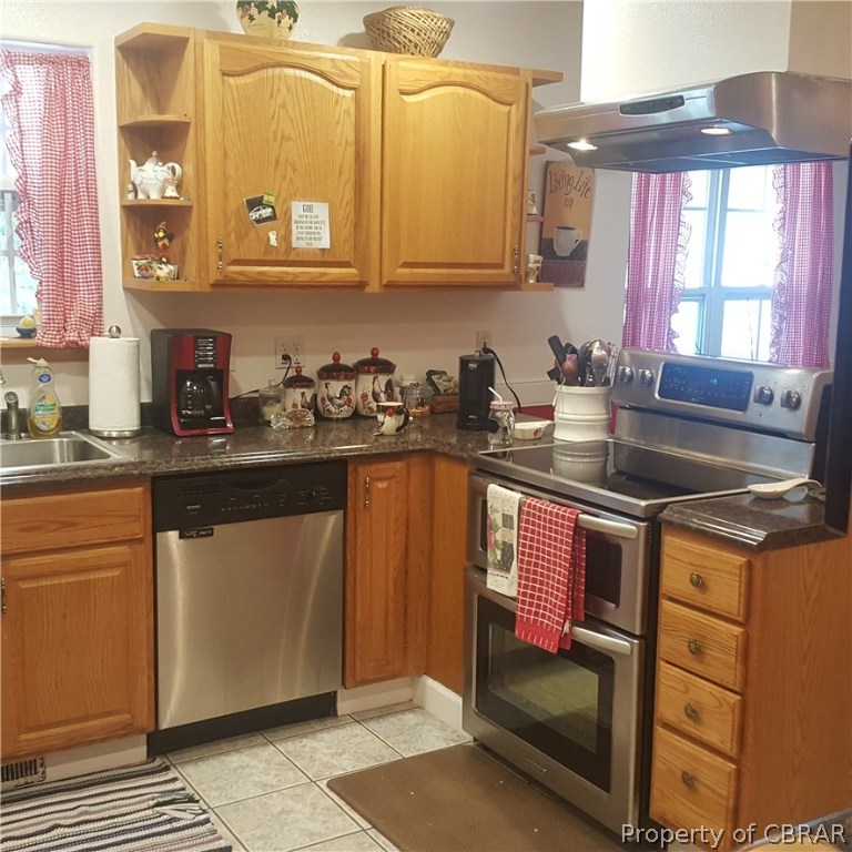 2801 Stratton Major Road Shacklefords, VA 23156 - Photo 7 of 32