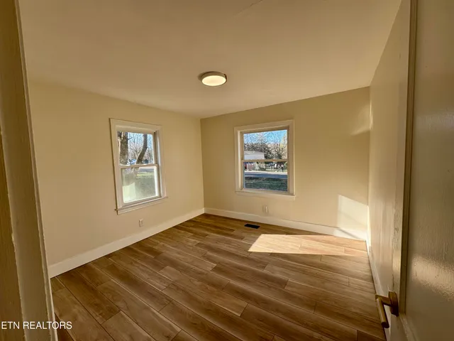 $309,900 | 2204 Bradshaw Garden Road, Knoxville, TN 37912