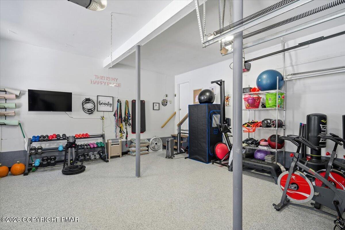 8824 Laird Road Stroudsburg, PA 18360 - Photo 44 of 53 a view of play room with toys