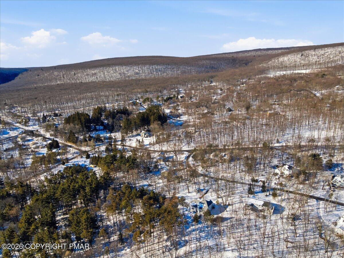 8824 Laird Road Stroudsburg, PA 18360 - Photo 5 of 53 a view of a city