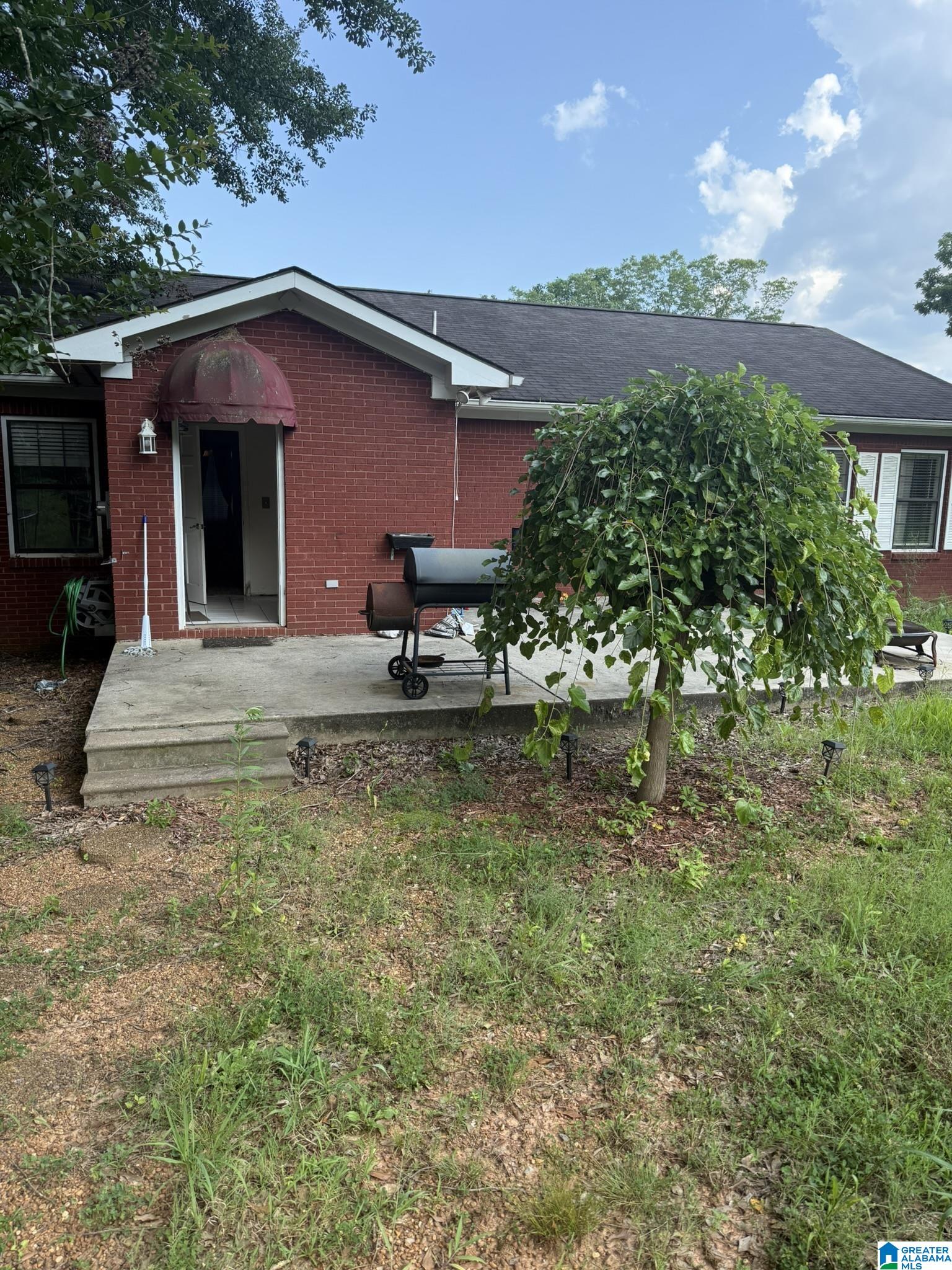 611 Freeman Avenue Bridgeport, AL 35740 - Photo 1 of 13
