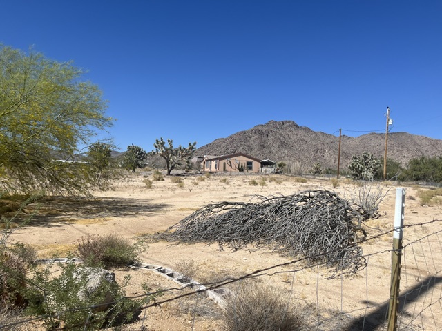 11108 Alvis Road Yucca, AZ 86438 - Photo 15 of 20