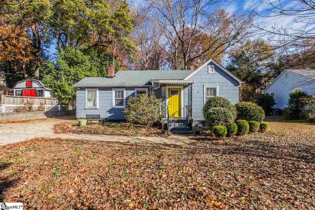111 Lowndes Hill Road Greenville, SC 29607 - Photo 2 of 29