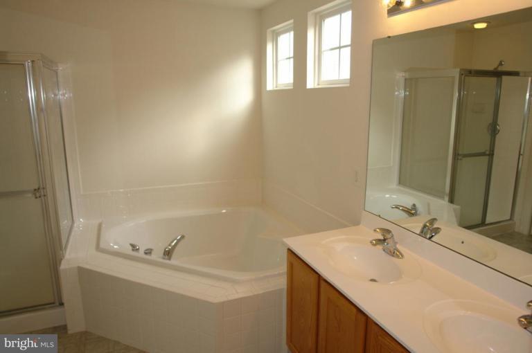 7779 Rotherham Drive Hanover, MD 21076 - Photo 11 of 17 Master Bath