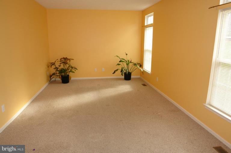 7779 Rotherham Drive Hanover, MD 21076 - Photo 9 of 17 Family Room