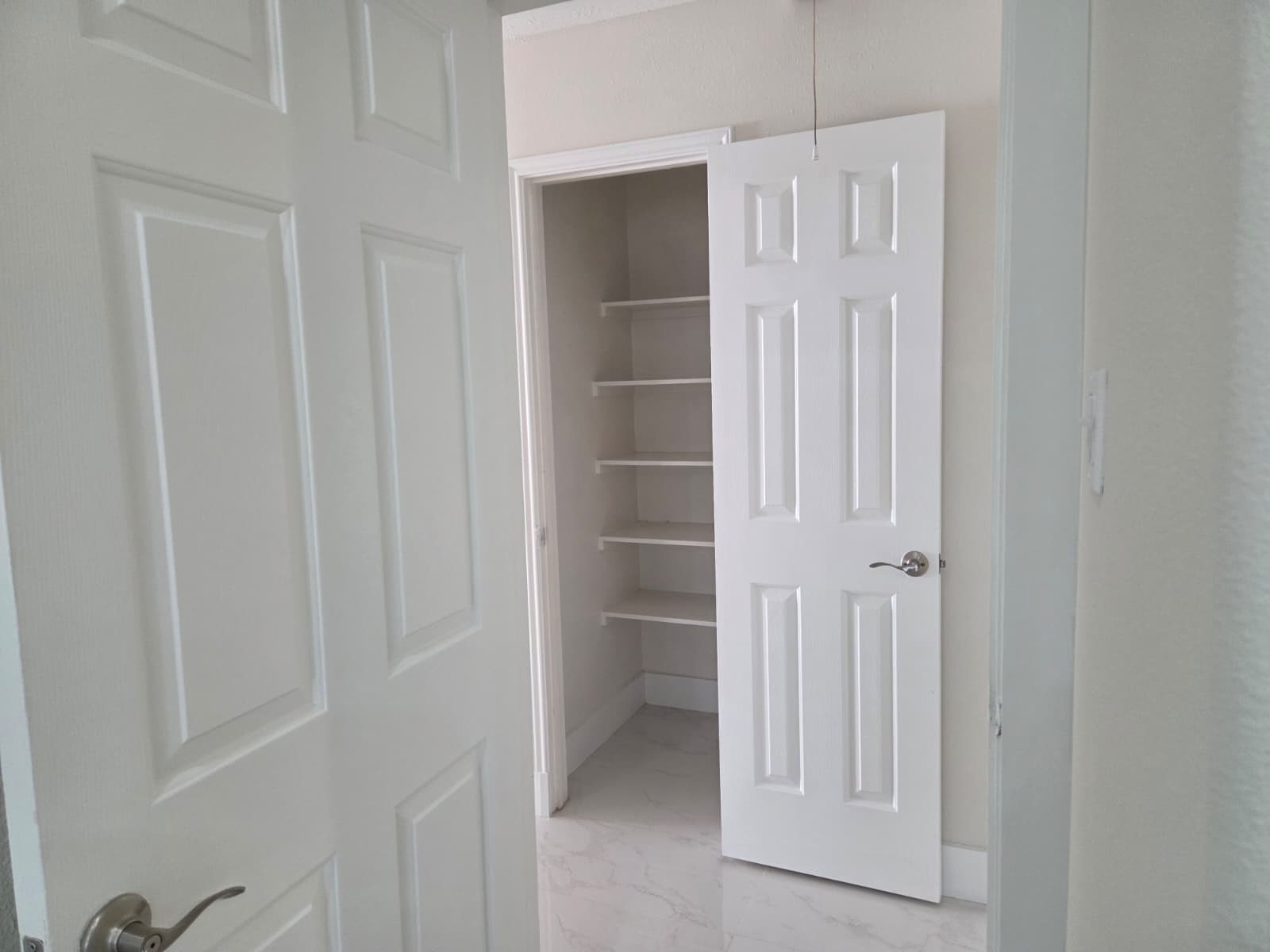 7019 Brody Lane Houston, TX 77083 - Photo 9 of 26 a view of an empty room