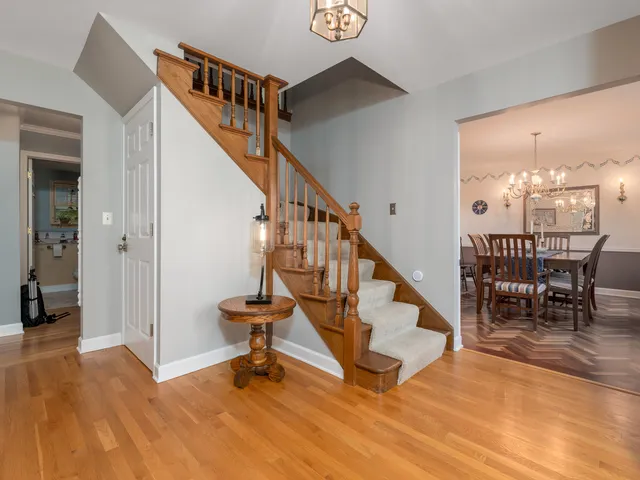 $619,000 | 25707 Eagle Drive, Mundelein, IL 60060