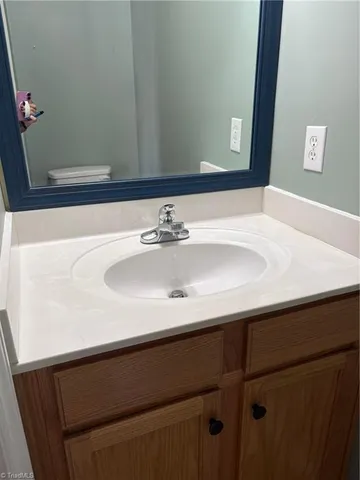 $1,600 | 4642 Cross Ridge Lane, Greensboro, NC 27410