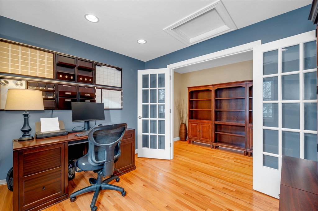 4 Richard Circle Andover, MA 01810 - Photo 22 of 41