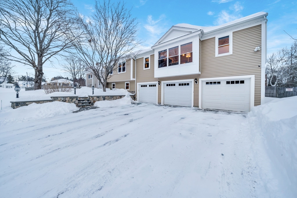 4 Richard Circle Andover, MA 01810 - Photo 33 of 41