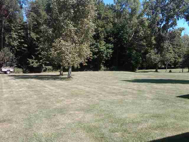 9680 Imlay City Road Avoca, MI 48006 - Photo 12 of 14 31070017-11.JPG