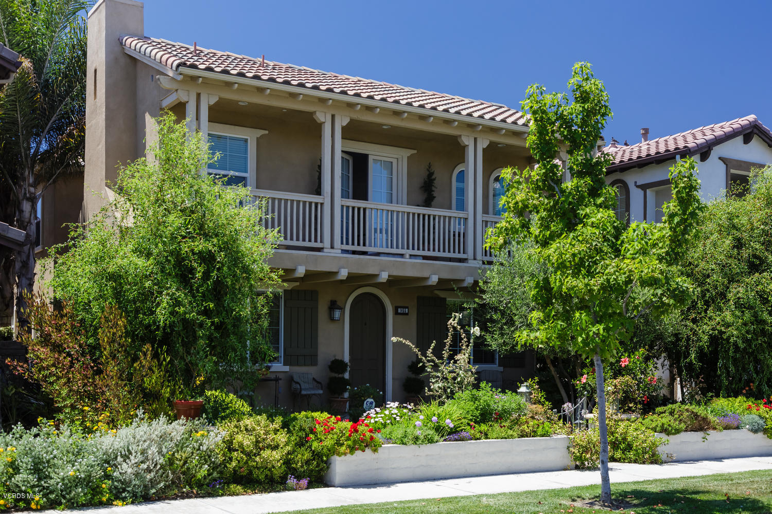 1455 Donegal Way Oxnard, CA 93035 - Photo 29 of 32 front view of a house