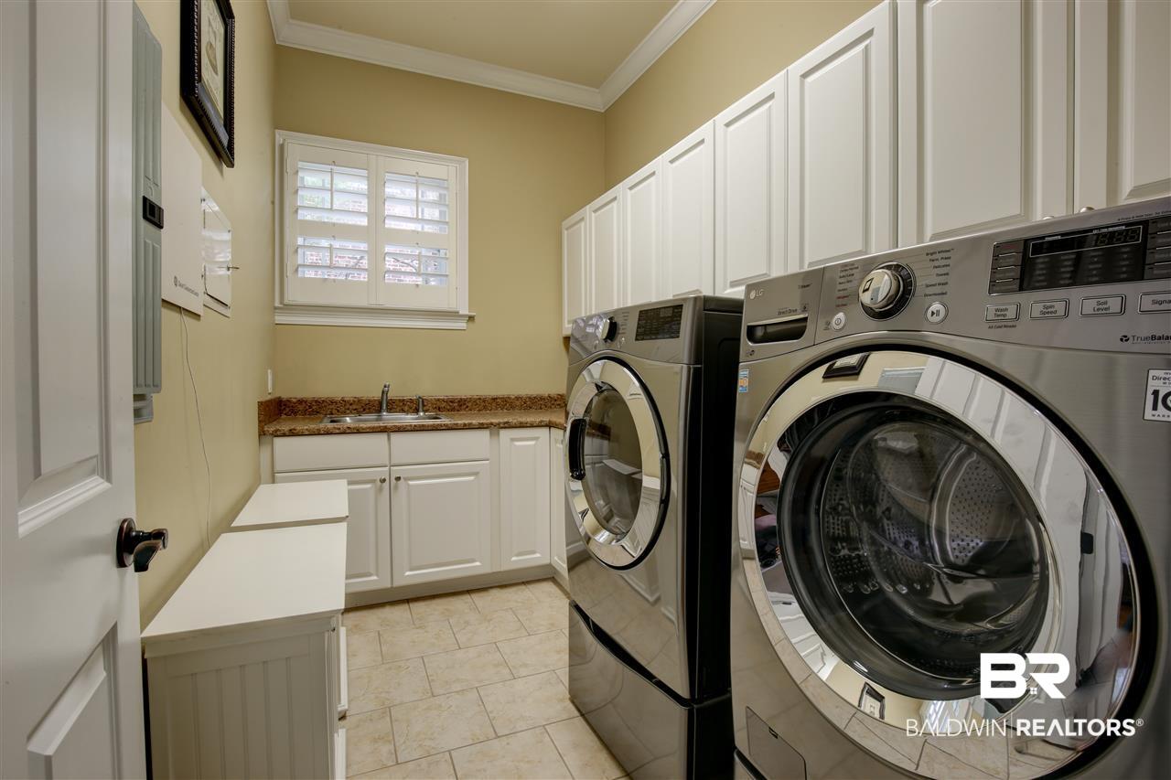 144 Sandy Shoal Loop Fairhope, AL 36532 - Photo 25 of 37 laundry room