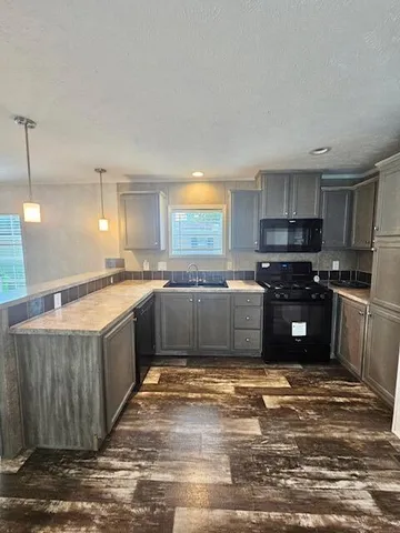 $67,900 | 1565 M-63 Benton Harbor, Unit 63, Benton Harbor, MI 49022